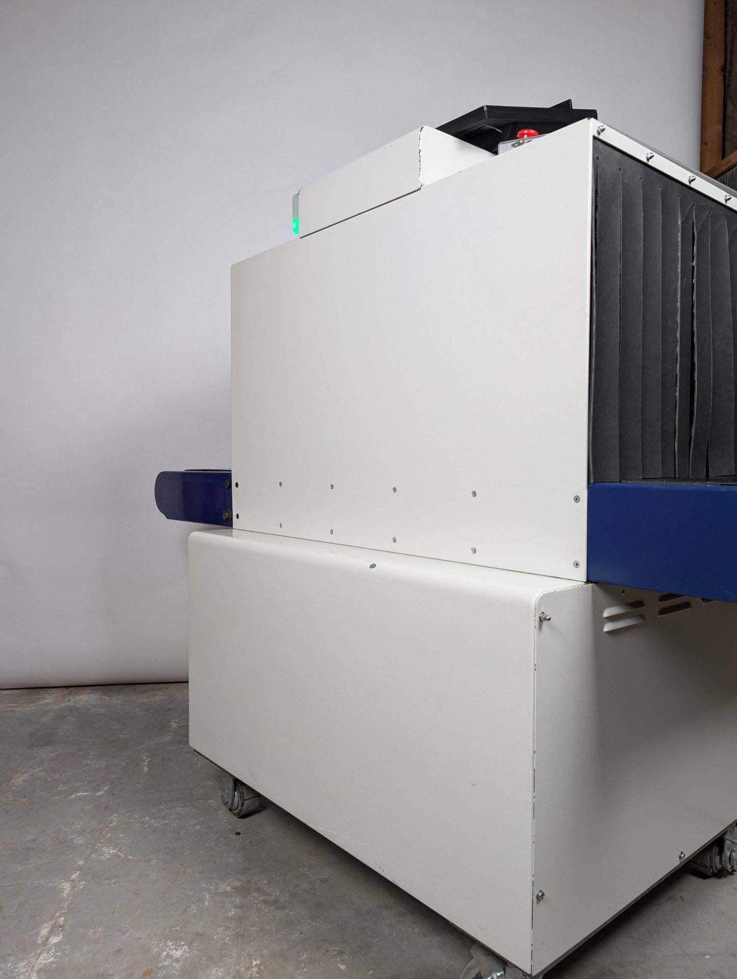 AutoClear 6040 Digital X-Ray Scanner - Conveyor Belt, Control Board & Monitor