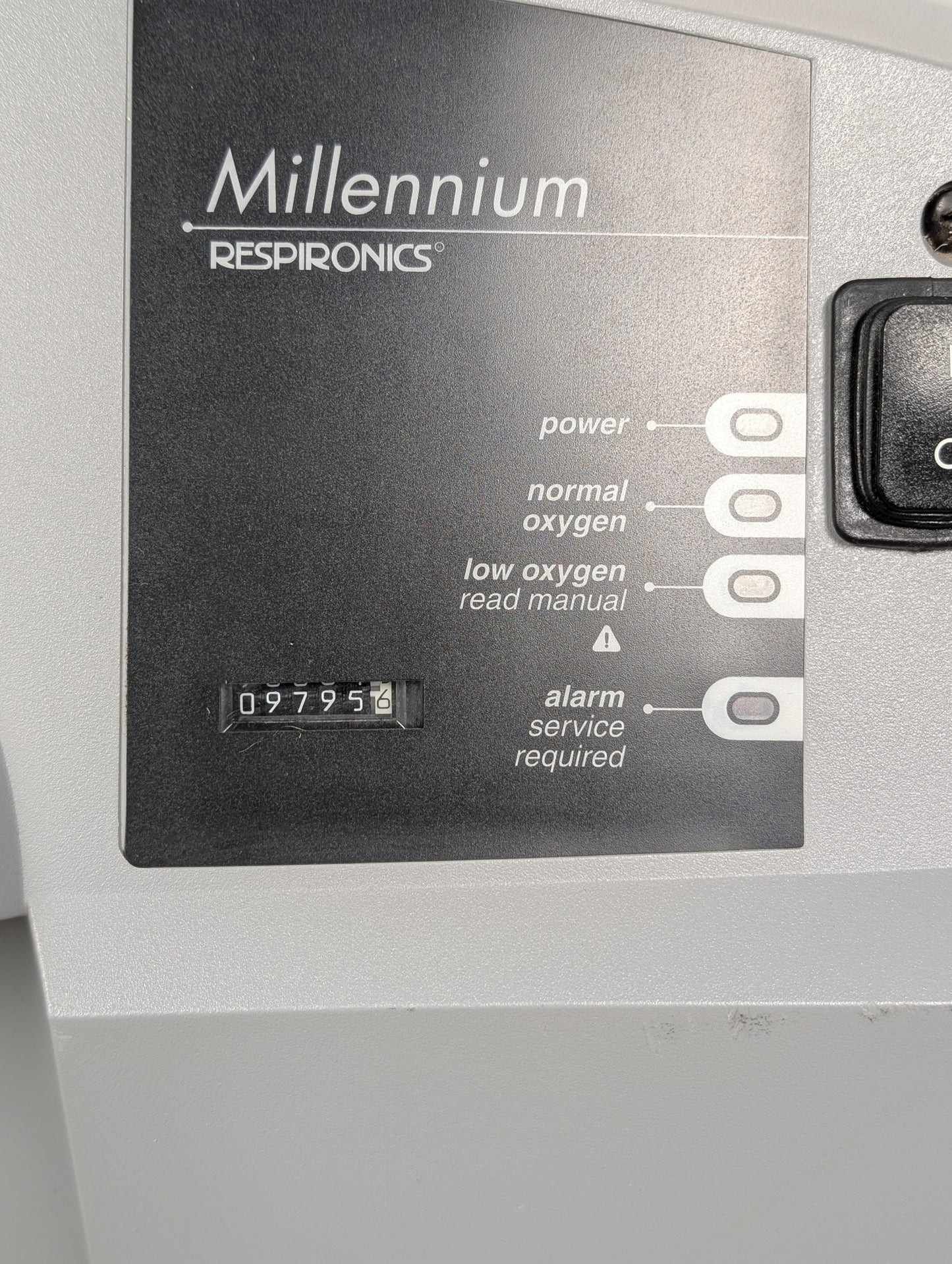 Respironics Millennium M605 Oxygen Concentrator 5LPM Medical Grade O2 Generator 9795 Hours
