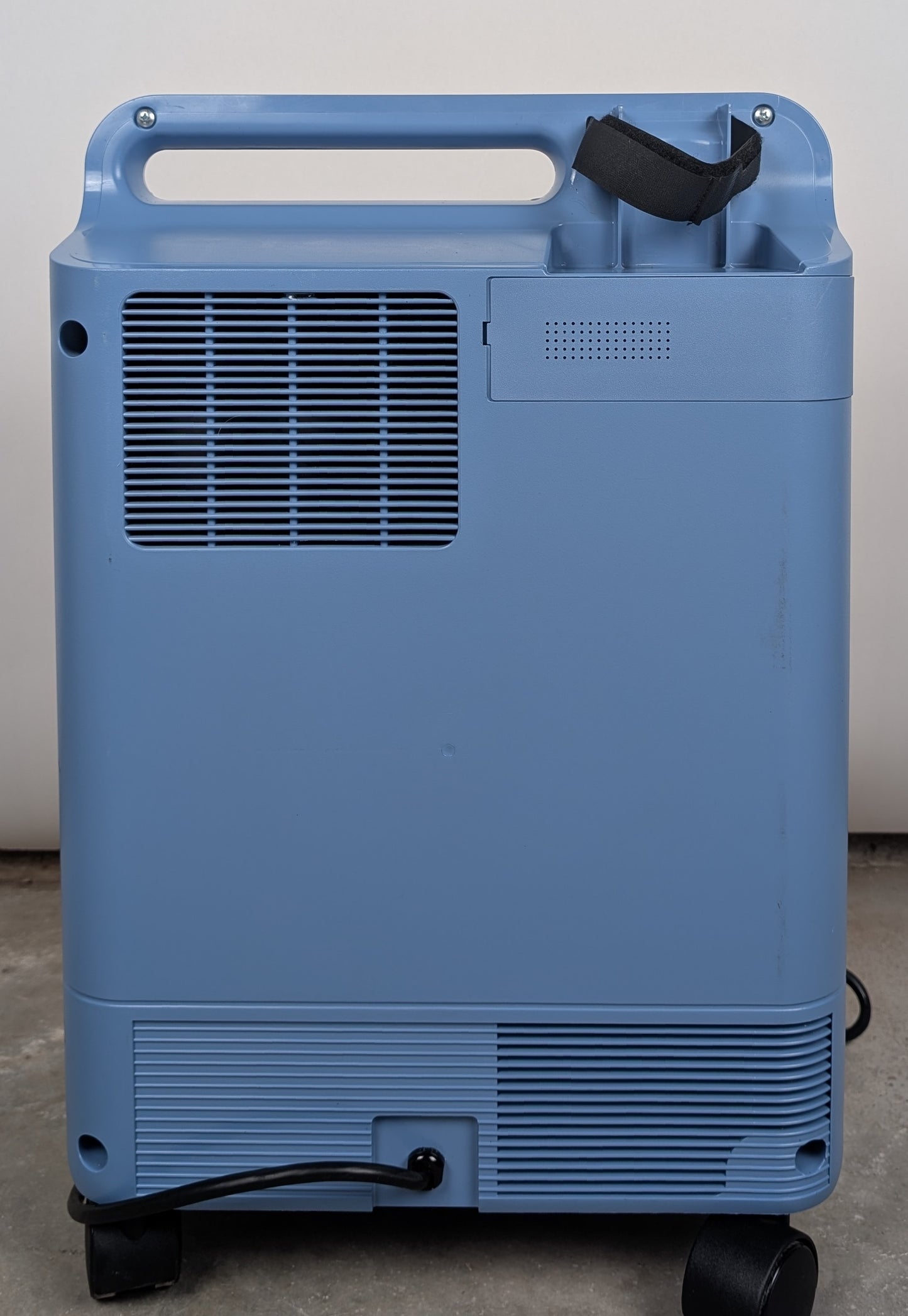 Respironics EverFlo with OPI Oxygen Concentrator - 42 TOTAL Hours