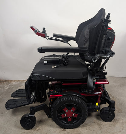 Quantum Q6 Edge 3 Power Wheelchair-New Batteries-iLevel Compatible