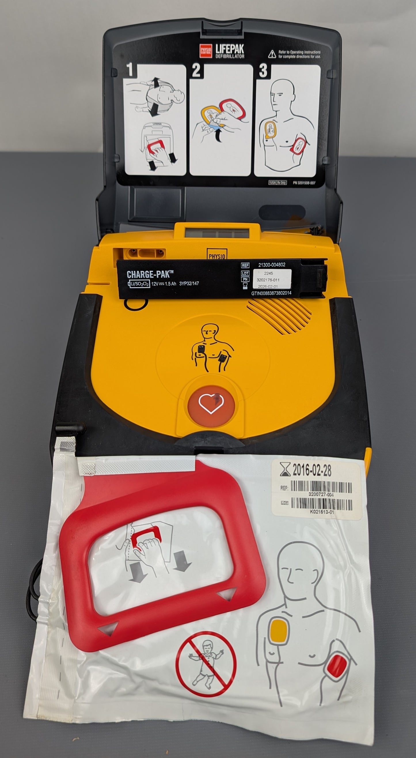 Physio-Control LIFEPAK CR Plus AED Defibrillator Case Accessories