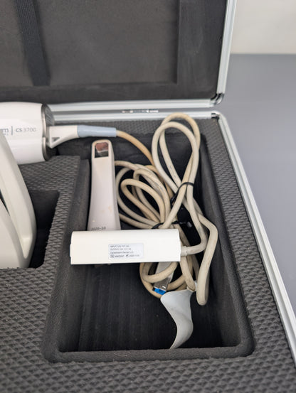 Carestream CS 3700 Dental Intraoral Scanner Kit--Tip, Calibration Tool, and Case