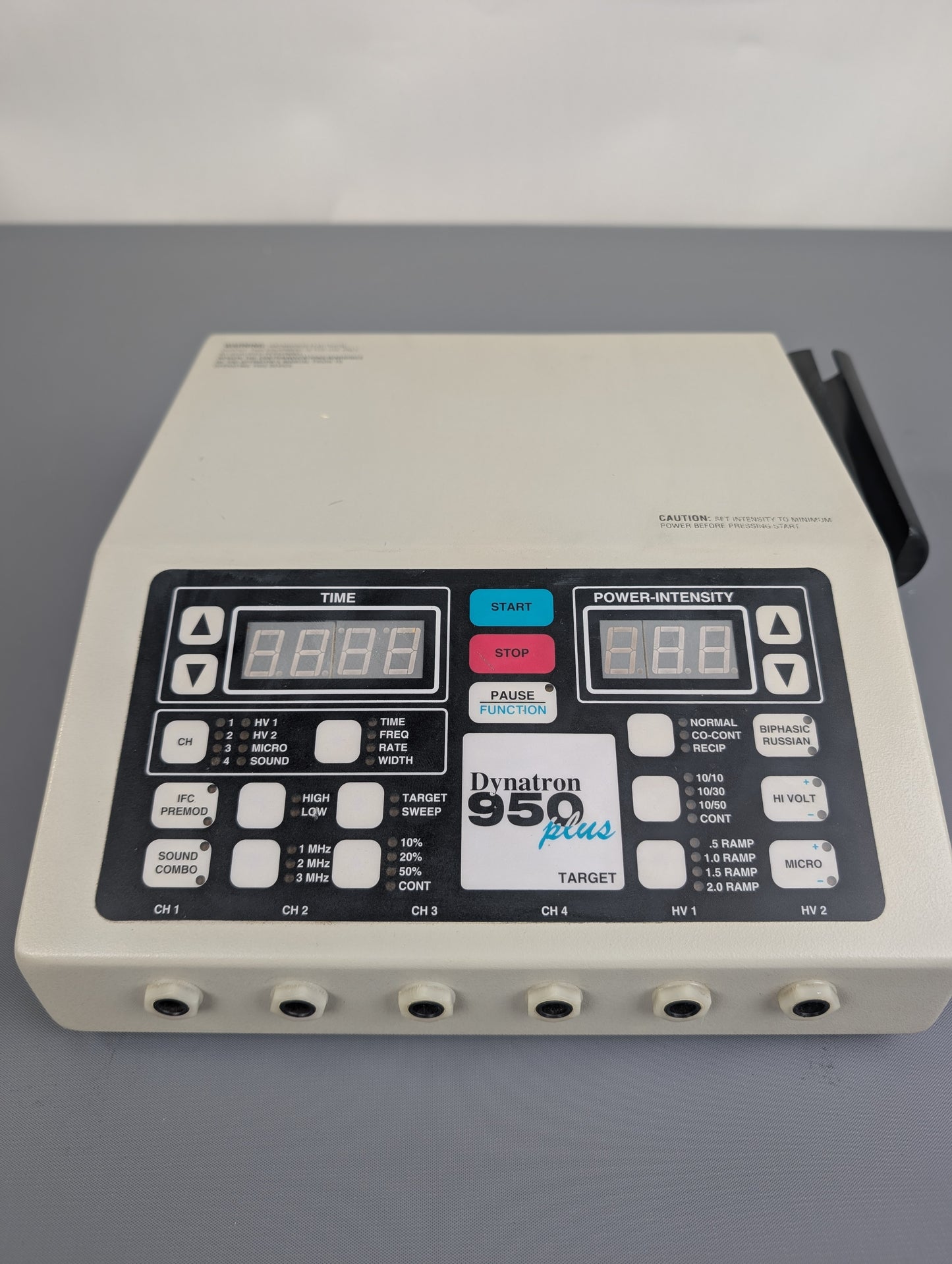 Dynatronics Dynatron 950 Plus D950 Plus DRF-100 Therapy Unit